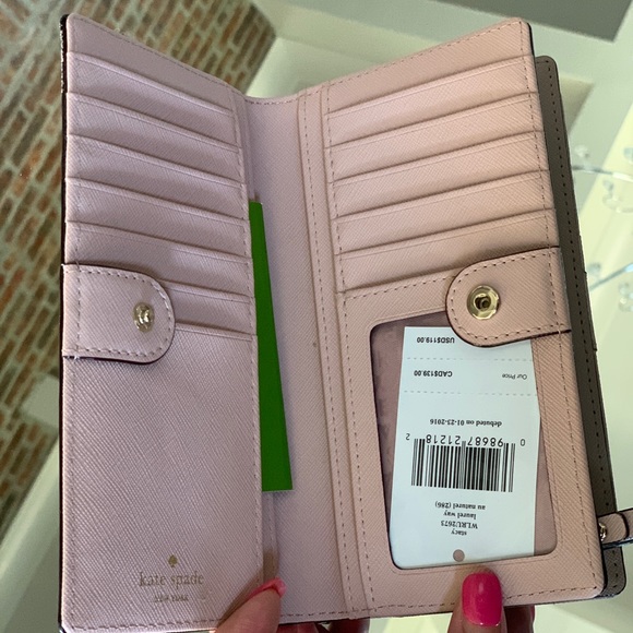 Kate Spade Wallet - Picture 4 of 5